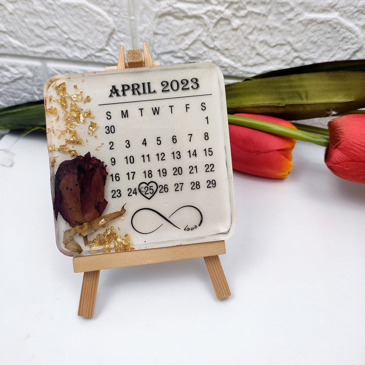 Buy / sell save the date theme table decor online in India. And get delivered pan India near me. Order all resin and acrylic handmade art pieces from https://www.thewalloffaith.com/ the official website of wall of faith. Its made using real dried flower. And date of marriage or engagement or first meet or date of praposal. Best gift for him, for her, for couple, for Valentine's day. Best table decor to preserve memory for long term